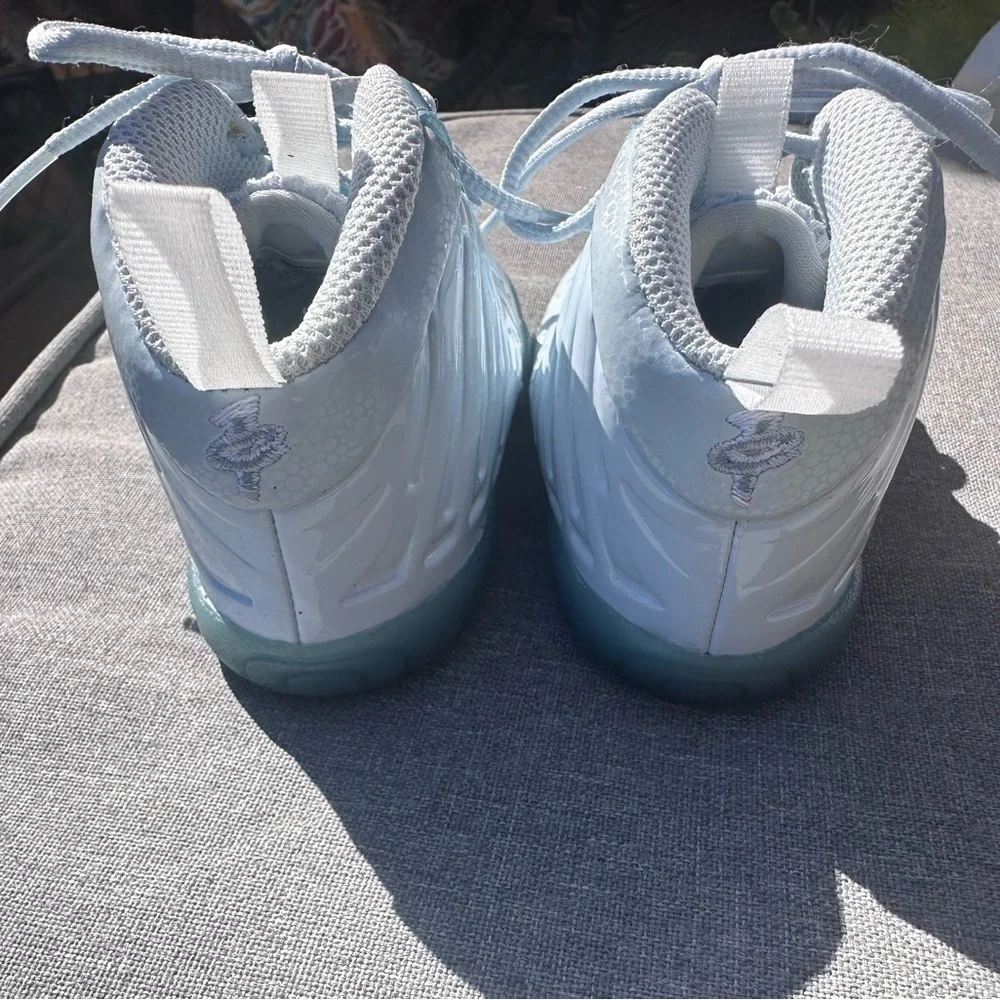 Nike Little FoamPosite One Aura Blue White EUC. Size 6c